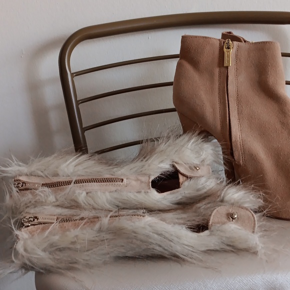 Victoria's Secret Colin Stuart Removable Fur Boots - Picture 5 of 6